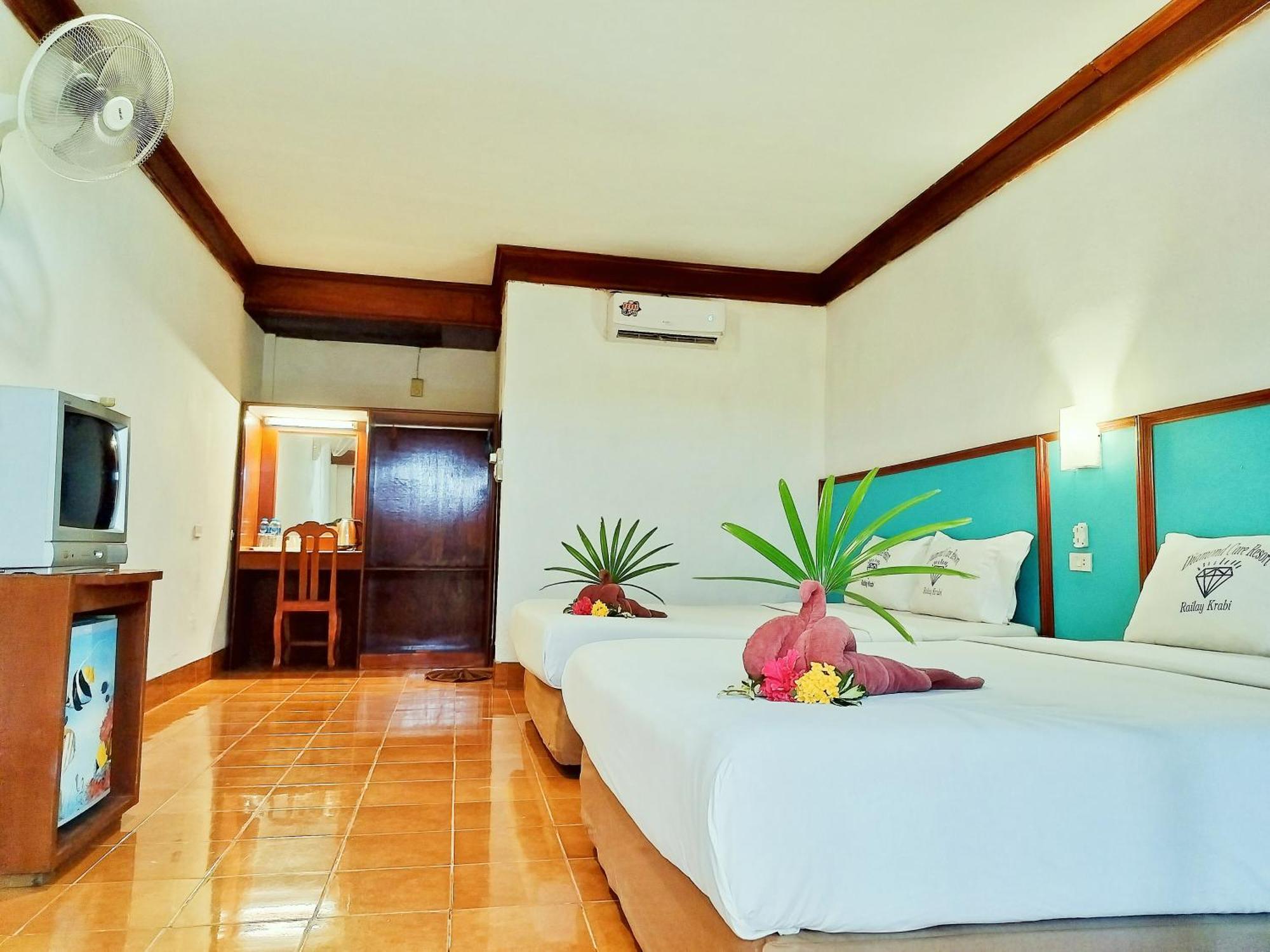 Diamond Cave Resort Pantai Railay Bilik gambar